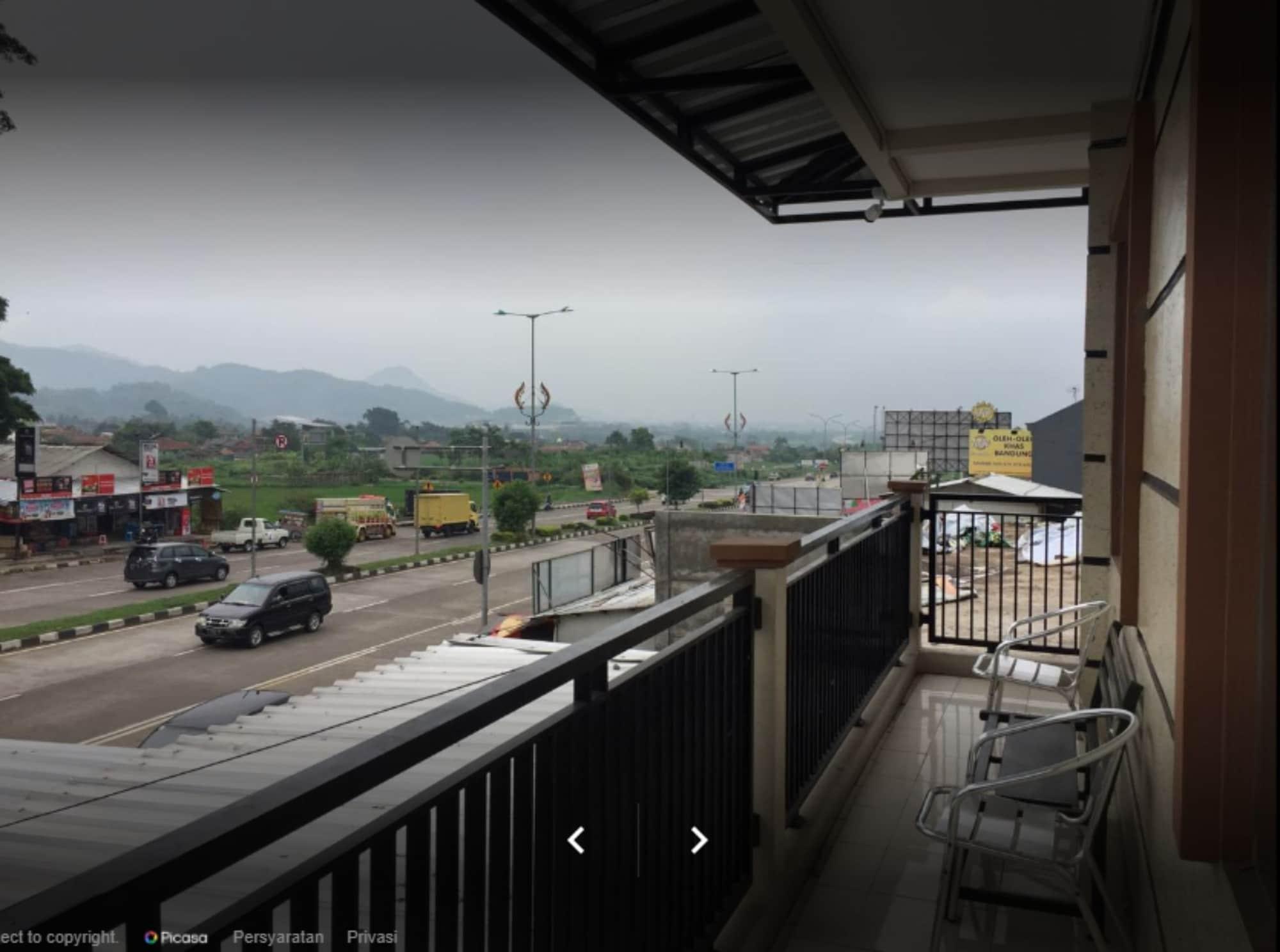 Hotel Soreang By Zuz Bandung Buitenkant foto